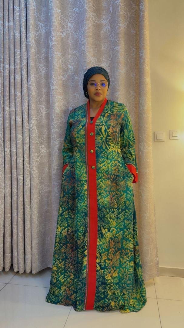 robe batik vert avec motif rouge